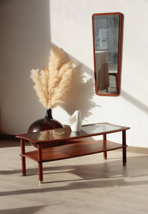 Image 1 of Tavolino vintage G Plan - E Gomme - in teak e vetro fumé