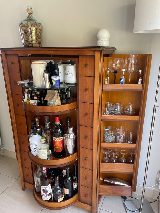 Mobile bar girevole in legno di ciliegio, Vetro, Metallo, Marrone (foto 4 di 8)