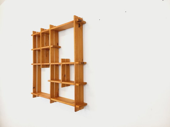 Image 1 of Vintage Pine Wall Shelf 80s Regain House Style