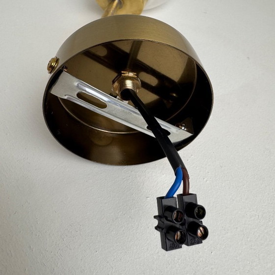 Image 1 of Applique da parete vintage antica in ottone e opalino