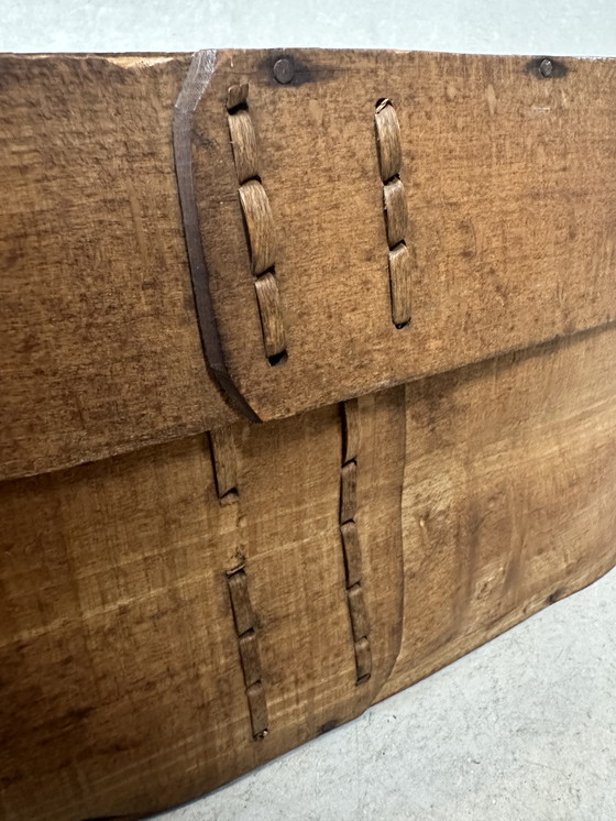 Image 1 of Boîte en bois ancienne - boîte à fromage