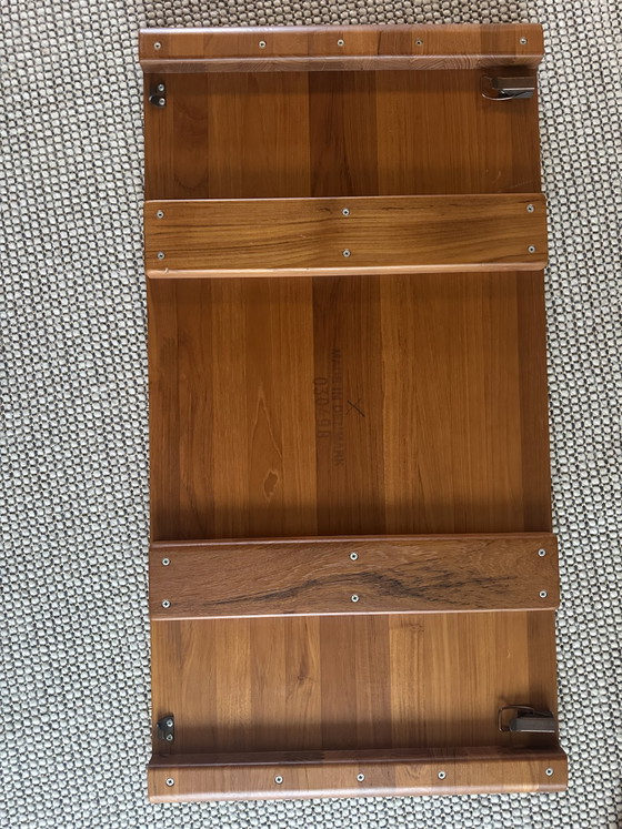 Vintage extendable Danish dining table made of solid teak – Wood (photo 5 of 5)