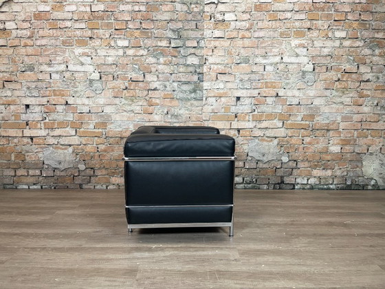Image 1 of Cassina LC2