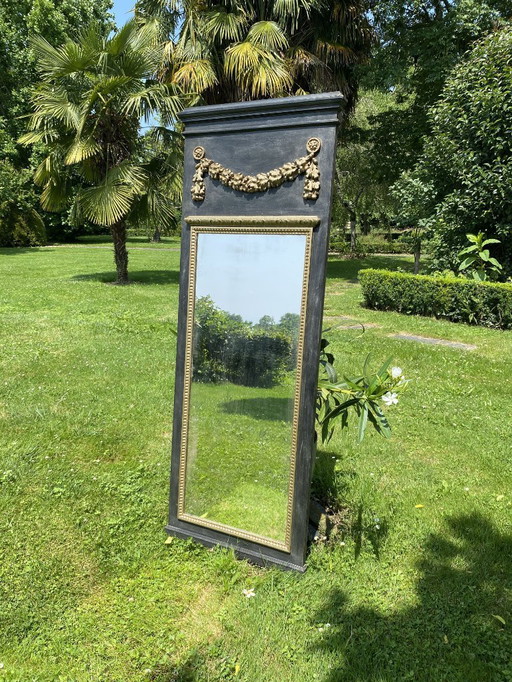 Wooden trumeau mirror in the Louis XVI style - 19th century