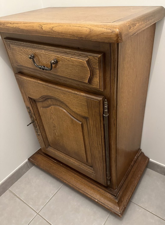 Image 1 of Petit meuble 1 porte 1 tiroir en chêne massif