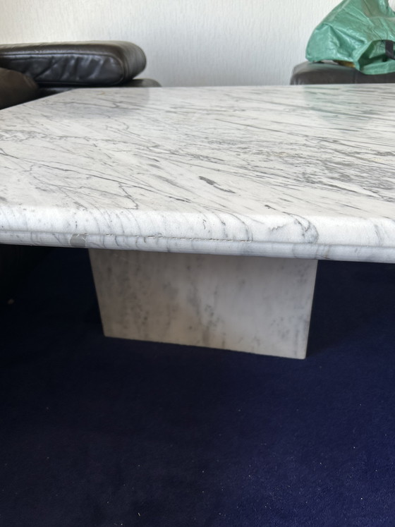 Image 1 of Mármol Carrara antiguo