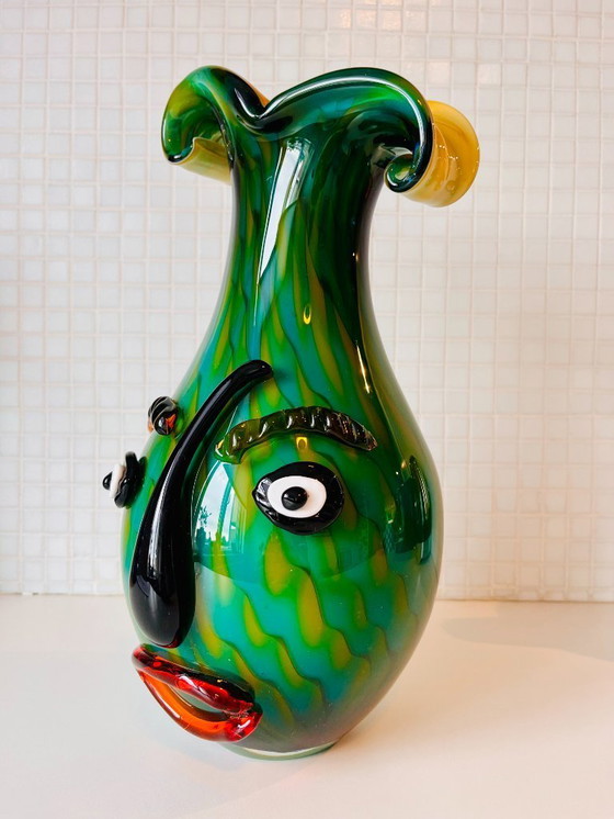 Image 1 of Vaso soffiato a mano con faccia in stile Murano Picasso - Nuovo di zecca