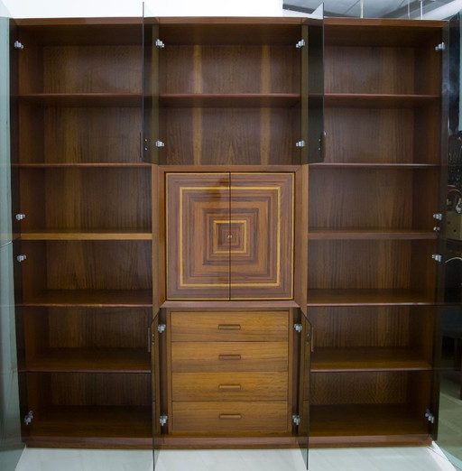 Rare meuble de bar italien en marqueterie "Paganini" signé Luciano Frigerio, 1975s