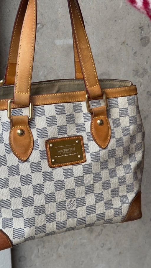 Borsa Hampstead PM