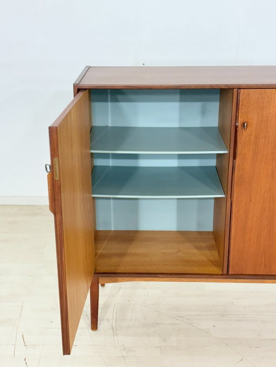 Image 1 of Vintage teakhouten dressoir / dressoir / woonkamerkast / linnenkast