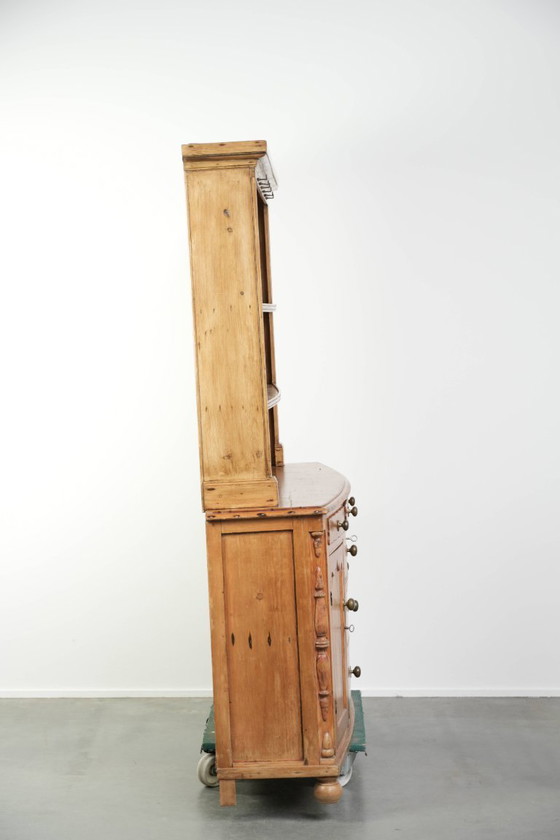 Image 1 of Antieke Engelse keuken/ leg/ buffetkast uit de 19e eeuw van grenenhout