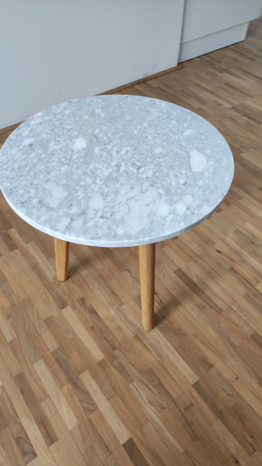 Side table marble and wood