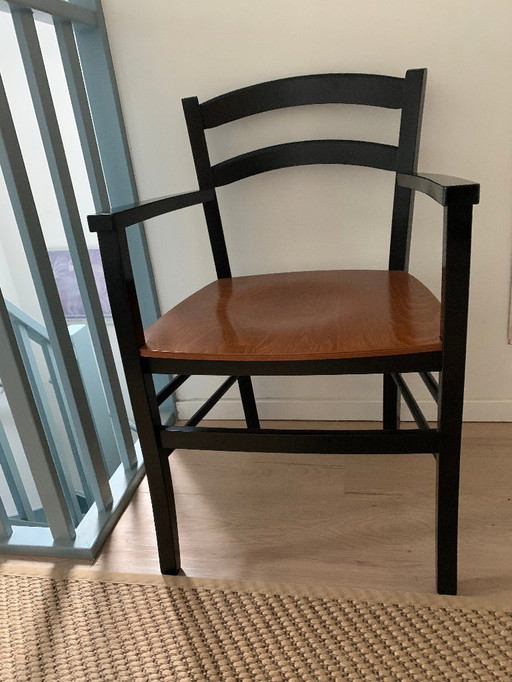 Marocca Stuhl (Nachbildung von Vico Magistretti, De Padova)