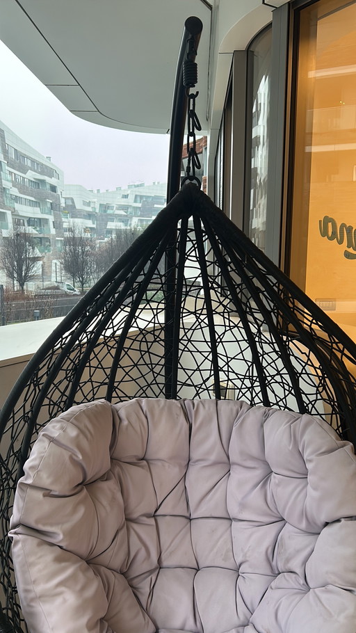 Poltrona a dondolo sospesa Ovetto