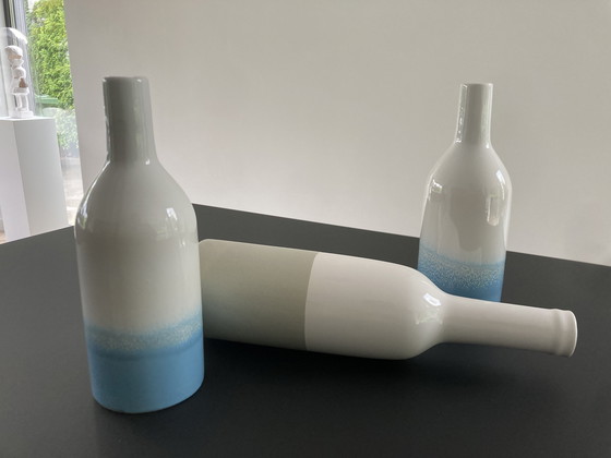 Image 1 of Set aus drei dekorativen Flaschen