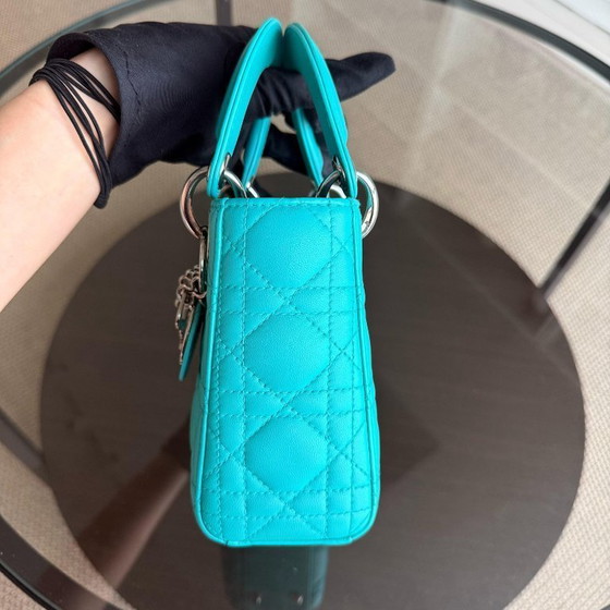 Image 1 of DIOR LADY MINI - CANNAGE LAMMLEDER CYANBLAU SILBERNE BESCHLÄGE VERSTELLBARER RIEMEN