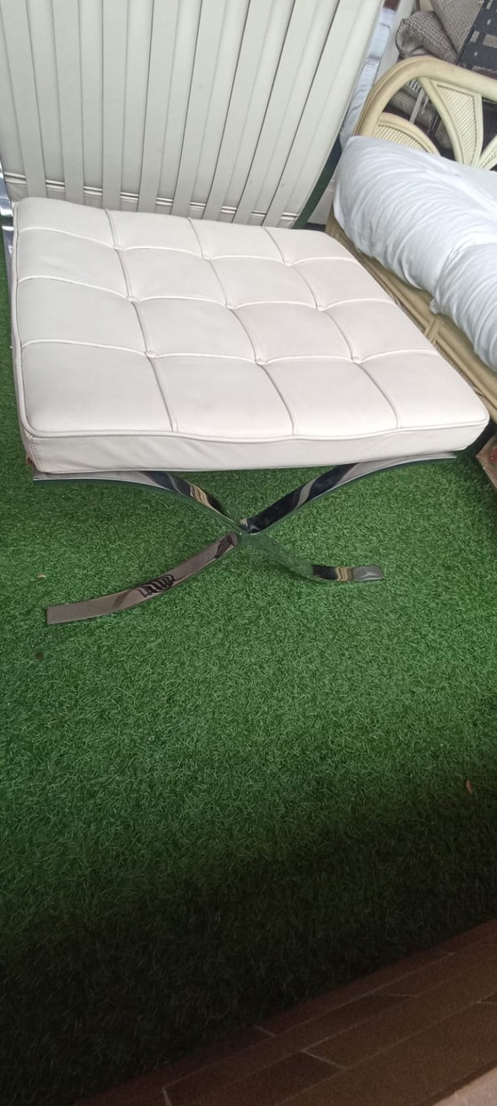 Image 1 of Barcelona armchair + Knoll footrest – Design Mies van der Rohe