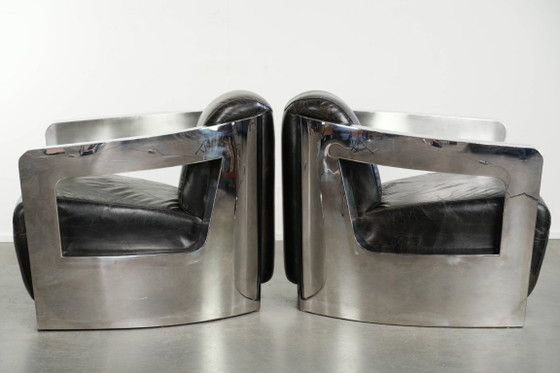 Industrial set of two black cowhide Aviator design armchairs with aluminium and rivets – Leather (photo 4 of 14)