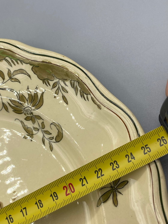 Decoratief faience bord – Groteske decoratie in de Moustiers-stijl – 20e eeuw – Servies (photo 4 of 4)