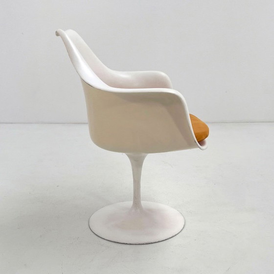 Image 1 of Tulpenfauteuil van Eero Saarinen voor Knoll, jaren 70.