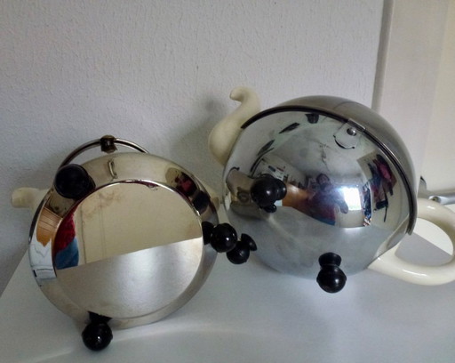 Vintage Thermos Teekanne und Kaffeekanne, Made in Holland.