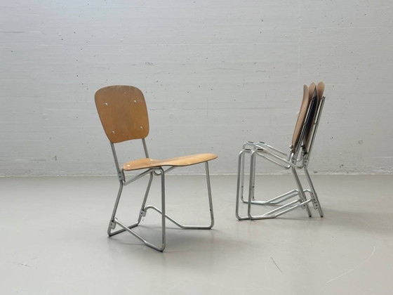 Image 1 of Set van 3 Armin Wirth klapstoelen van gevormd multiplex, Zwitserland, jaren 1950/60.