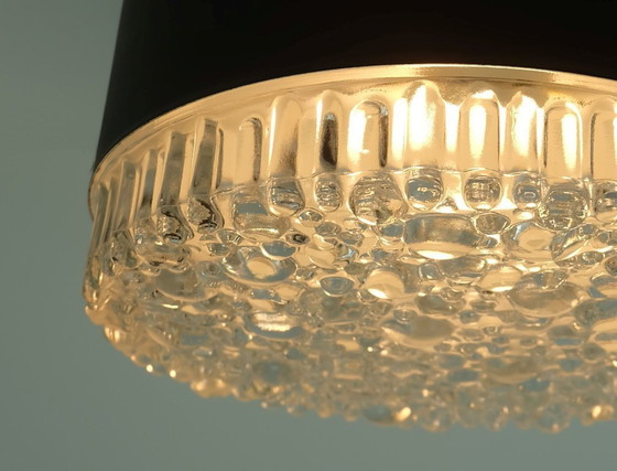 Image 1 of Nr. 2 von 2 - Stab Deckenleuchte Einbau- oder Wandleuchte Modell A 226 Blasenglas Strukturglas 1960er Jahre 70er Jahre