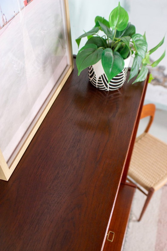 Image 1 of Vintage teakhouten secretaire, hoge kast, dressoir, dressoir, midden 20e eeuw