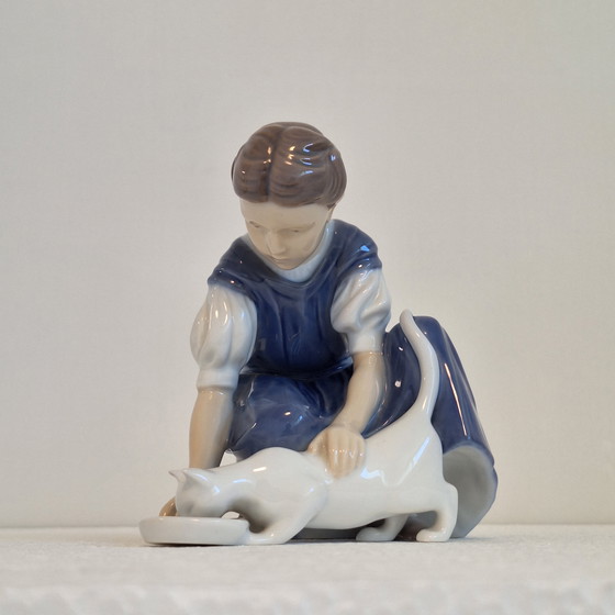 Image 1 of Statuette Of A Girl With Cat, Bing & Grondahl 1960s