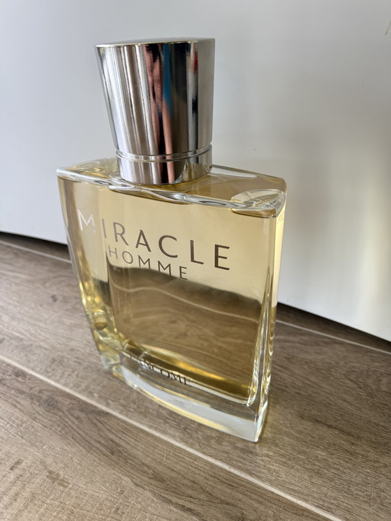 Image 1 of Grande bouteille factice Lancôme 