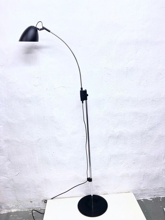 Image 1 of Adjustable Italian floor lamp from the 80s/90s by Veneta Lumi