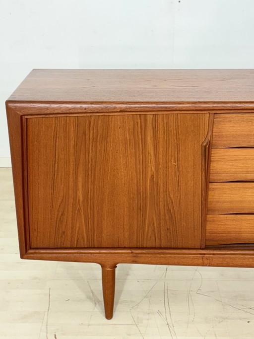 Danish Design Mid-Century Sideboard / Teak Sideboard / 1960s Sideboard / Danish Teak Secretary / Designer: (photo 2 of 18)
