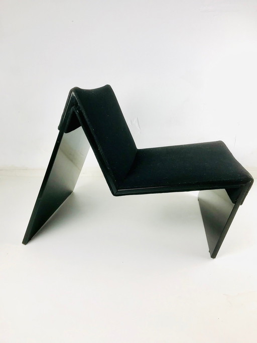 Artifort SZ10 “M-chair” di Hans Ebbing, Ton Haas e Paul Schudel