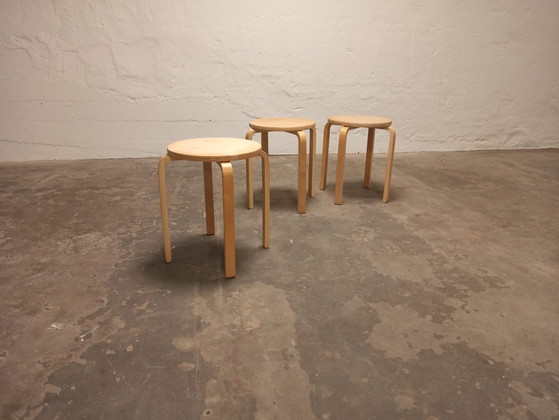 Image 1 of 3 x IKEA Frosta Hocker