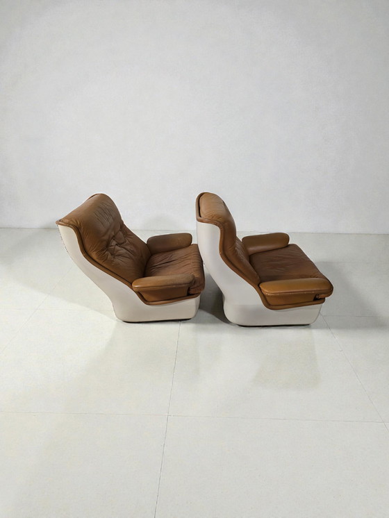 Image 1 of Set di 2 poltrone di design in pelle, poltrona lounge Airborne Orchid, anni '60