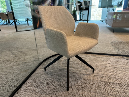 (16x) Fauteuil pivotant Pole to Pole, crème – draaistoelen, Polyester