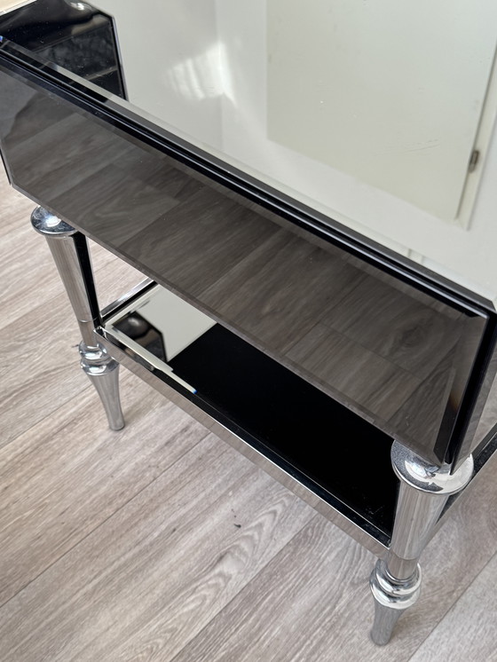 Image 1 of Ensemble design : Grande commode de luxe avec deux tables d’appoint