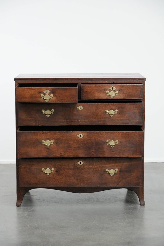 Image 1 of Antique English chest of drawers with 5 drawers and a beautiful color scheme