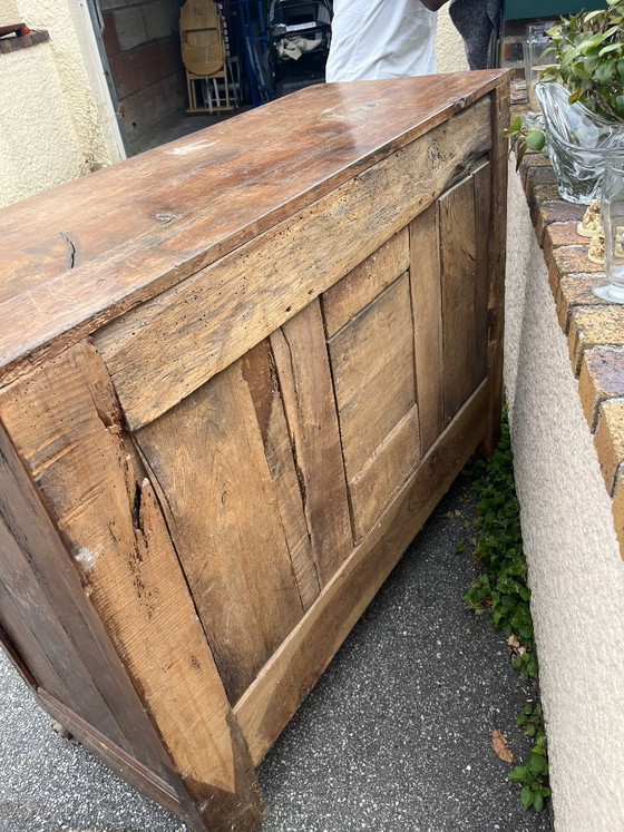 Großes antikes französisches Holzbuffet Normandie – Buffetschränke, Wood (photo 14 of 14)