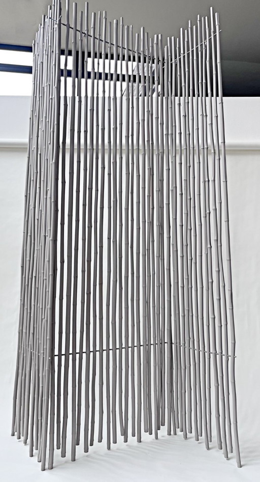 BAMBOO Raumteiler, Paravue aus Rattan grau lackiert 