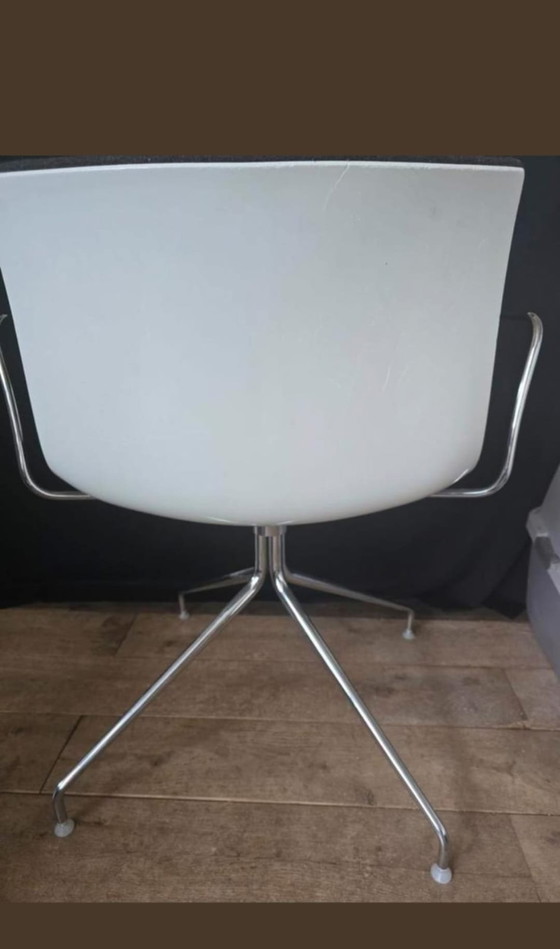 Image 1 of 3 arper stoelen