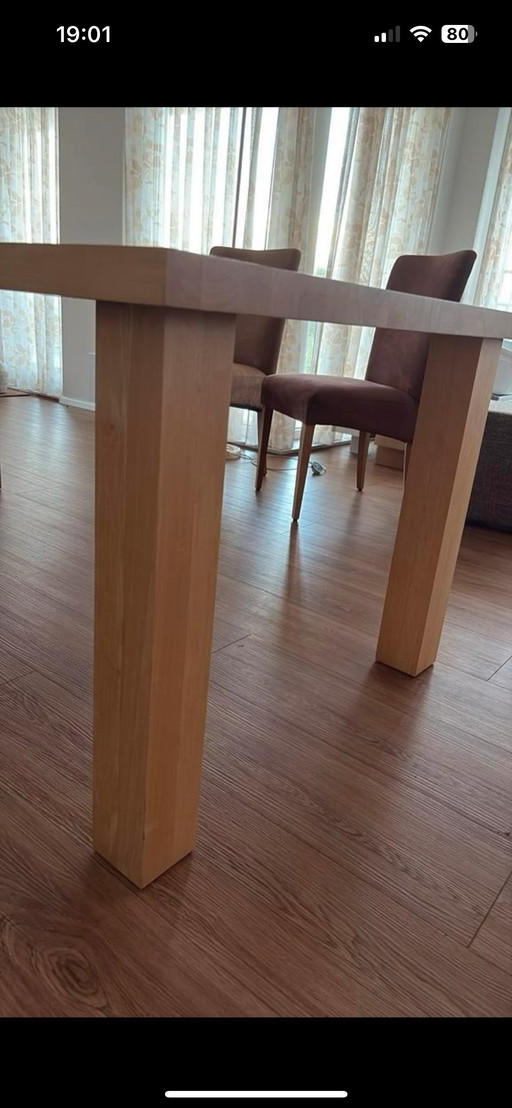 6 suede eetkamerstoelen met tafel