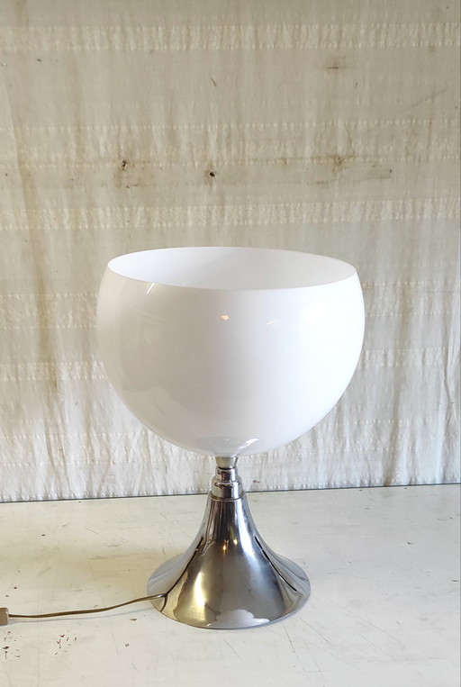 Designer table lamp in chromed metal and white globe - mid-20th century