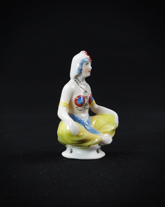 Image 1 of Orientalische Half-Doll von Salammbô aus Thüringer Porzellan Halbfigur Anfang 20.