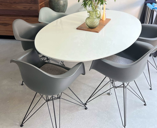 6x Vitra Dar chairs - in 2 colours