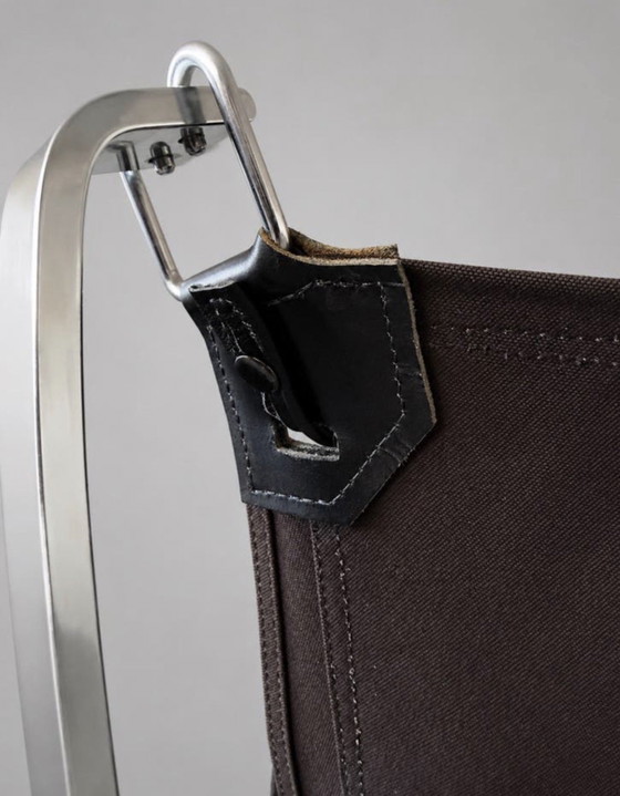 Image 1 of Vintage Falcon loungestoel en voetenbank, Sigurd Resell, chroom