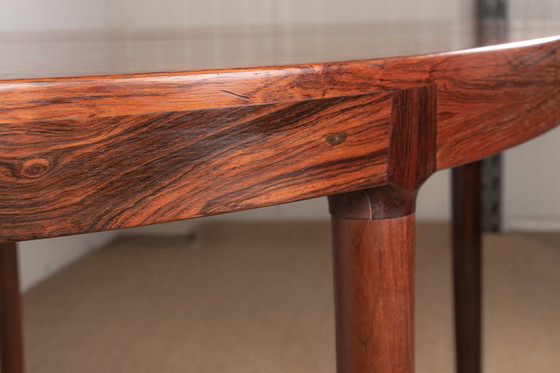 Image 1 of Grande tavolo da pranzo ovale estensibile in palissandro danese di Harry Østergaard per Randers Mobelfabrik 1960.