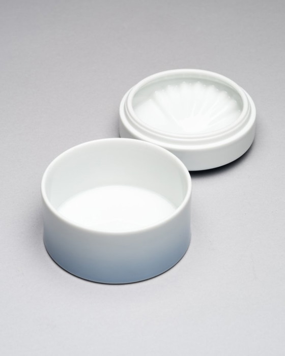 Image 1 of Chic Vintage Rosenthal Plissée Vase Trio Ambrogio Pozzi Minimalist Porcelain Art