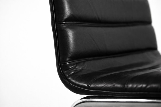 Image 1 of Vintage Mid-Century Minimalist Chrome & Black Leather Club Chairs from POL International, 1960s, Set of 2