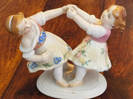 Porcelain figure of a dancing girl Karl Ens Volkstedt